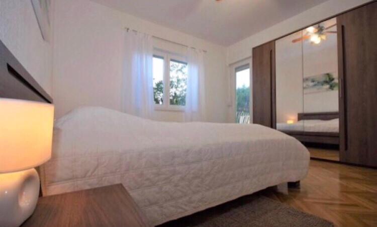 Apartment Deni PUY 외부 사진