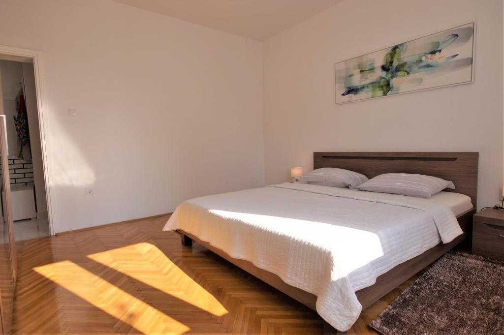 Apartment Deni PUY 외부 사진