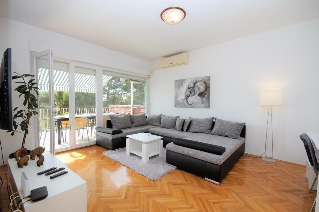 Apartment Deni PUY 외부 사진