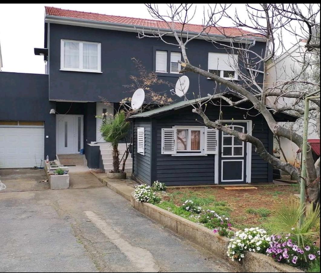 Apartment Deni PUY 외부 사진