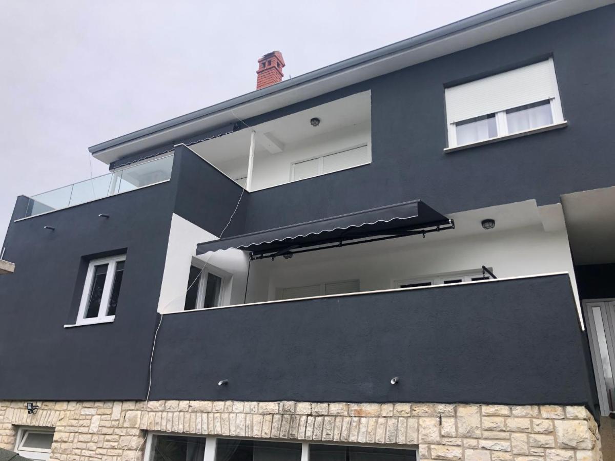 Apartment Deni PUY 외부 사진
